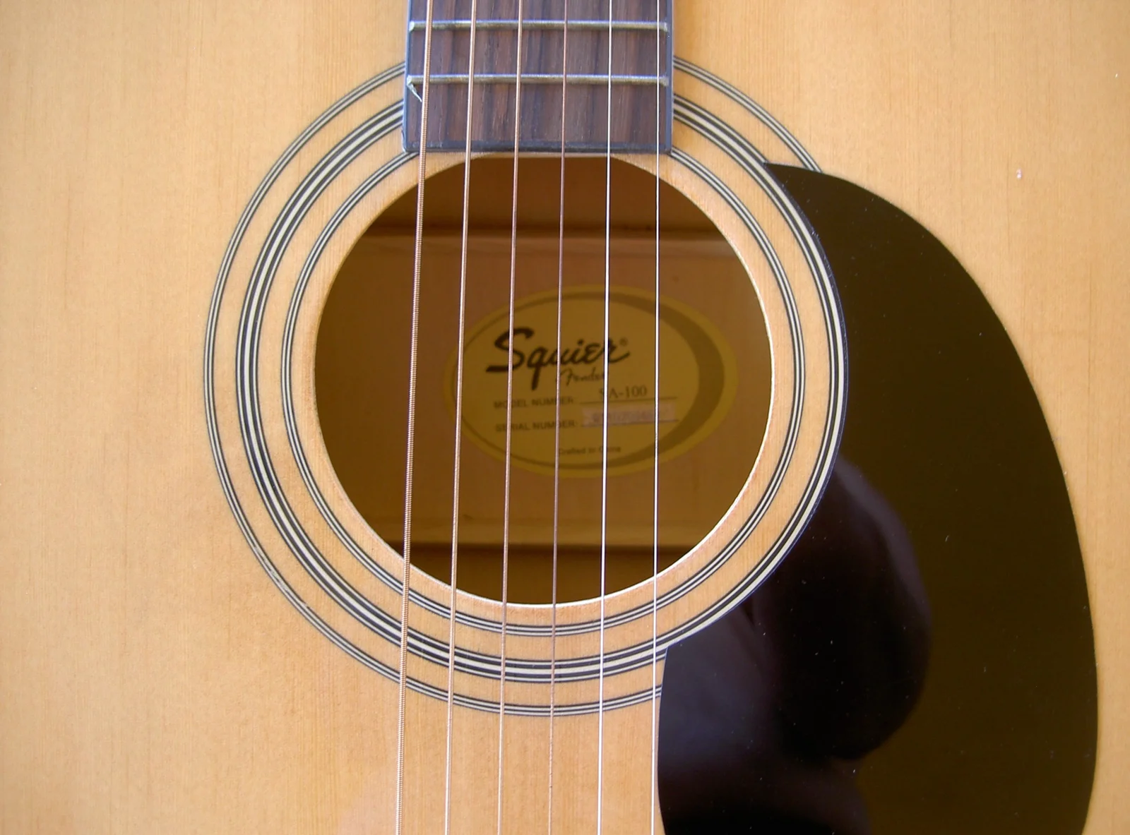 Guitarra Acústica marca Squire - Image 3